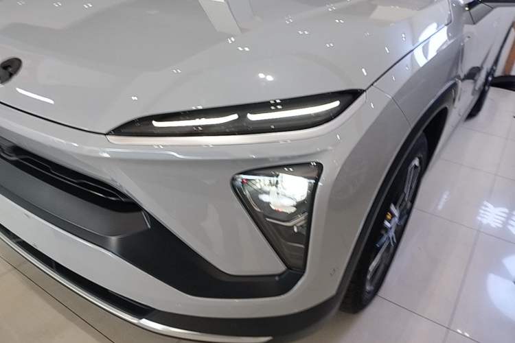 Used Nio ES6 2022 75 kWh Sport Edition Left Front Headlight