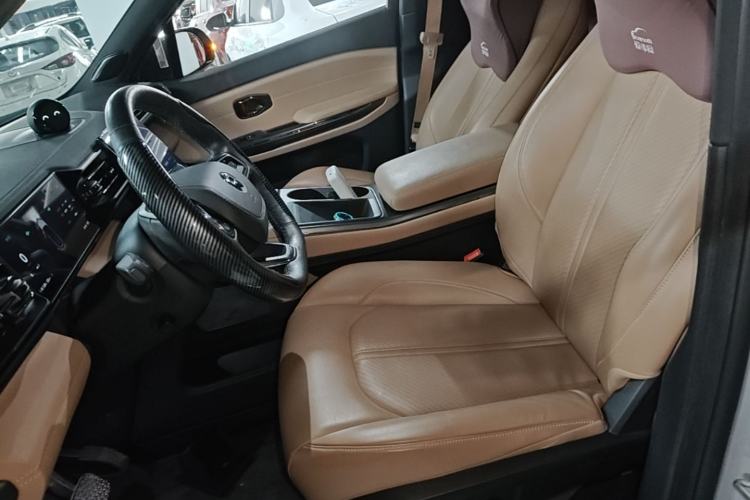 Used Nio ES6 2022 75 kWh Performance Version Left Front Seat