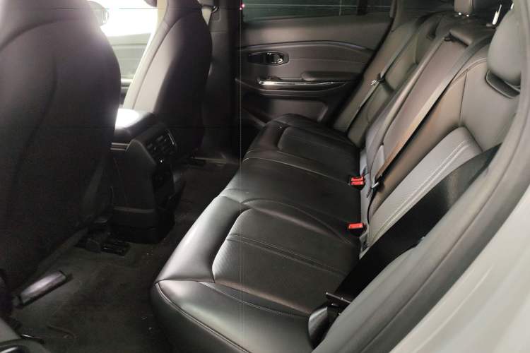 Used Nio ES6 2022 75 kWh Sport Edition Left Rear Seat