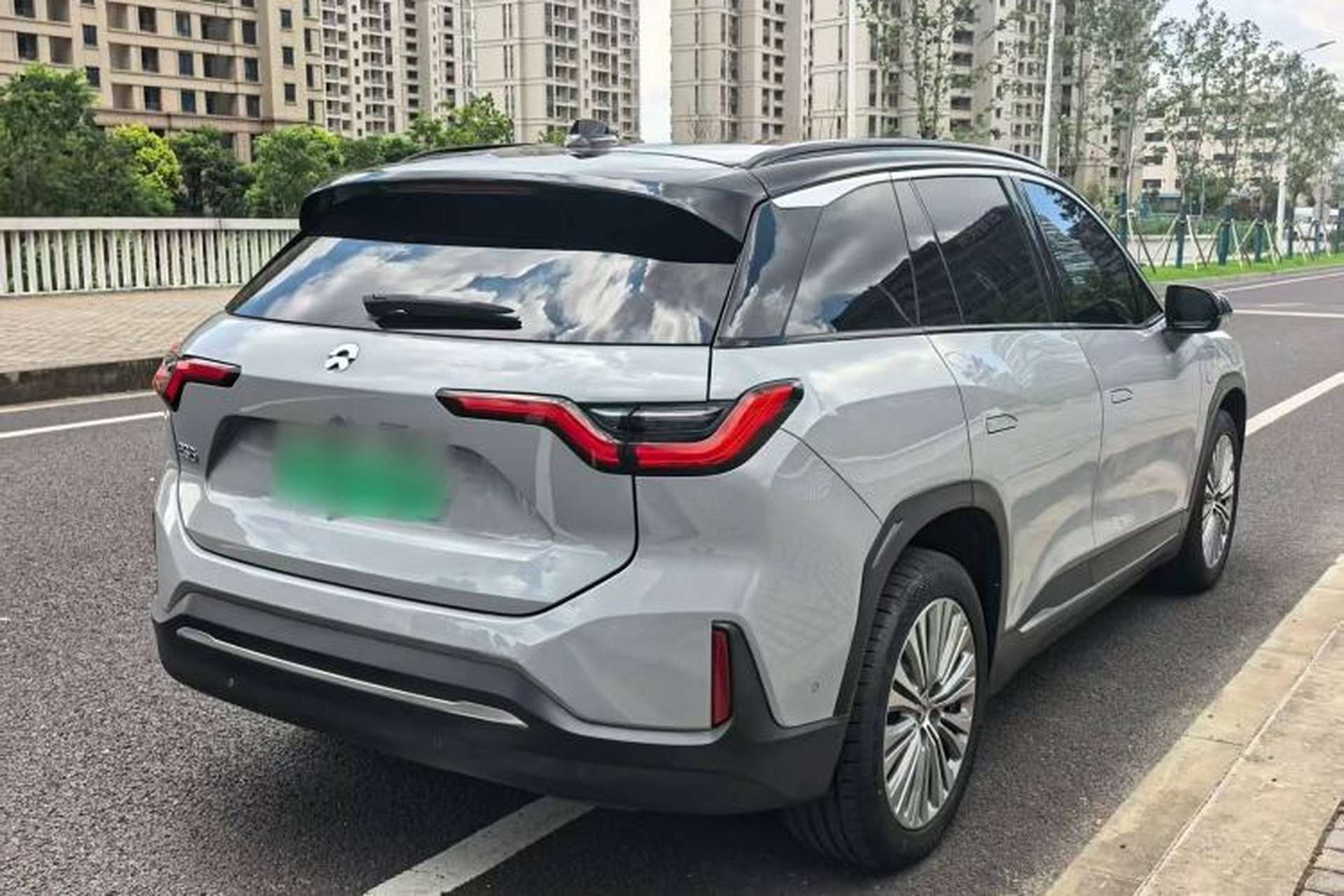 Used Nio ES6 2022 75 kWh Sport Edition Rear Right 45 Deg
