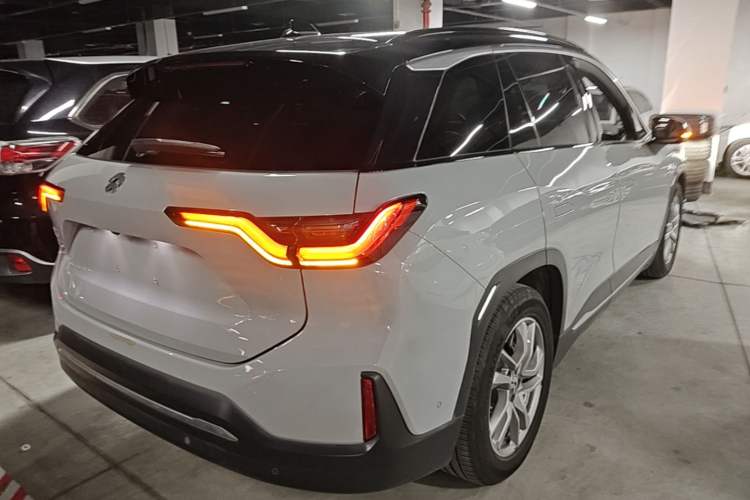 Used Nio ES6 2022 75 kWh Performance Version Rear Right 45 Deg