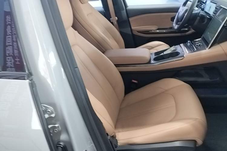 Used Nio ES6 2022 75 kWh Sport Edition Right Front Seat