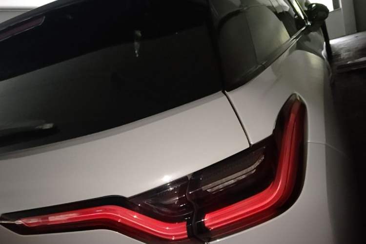 Used Nio ES6 2022 75 kWh Sport Edition Right Rear Taillight
