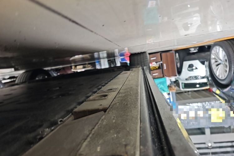 Used Nio ES6 2022 100kWh Performance Version Right Side Sill