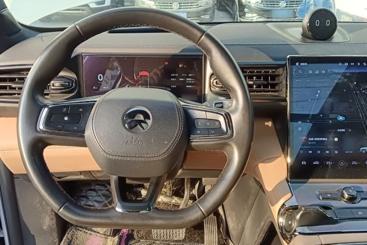 Used Nio ES6 2022 75 kWh Sport Edition Steering Wheel