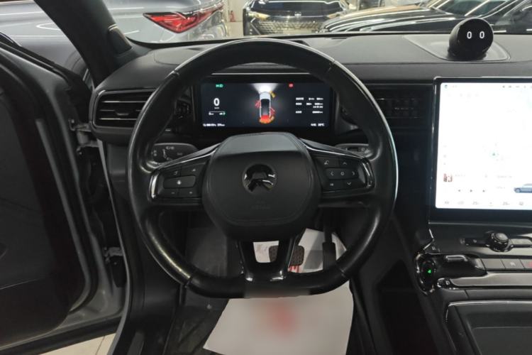 Used Nio ES6 2022 75 kWh Sport Edition Steering Wheel