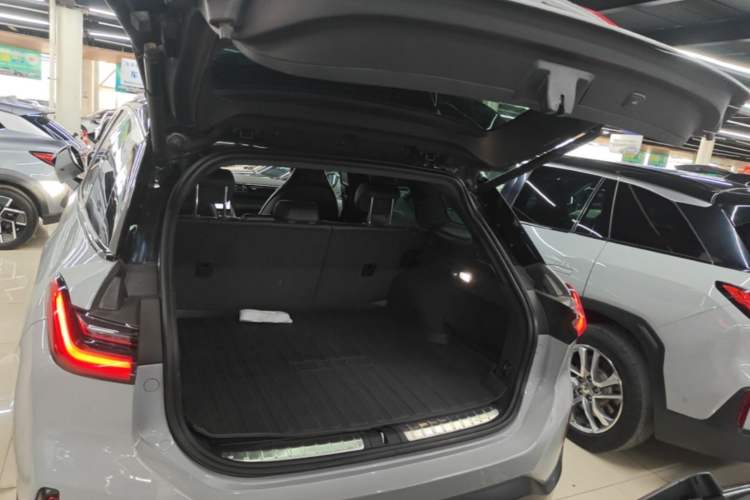 Used Nio ES6 2022 75 kWh Sport Edition Trunk