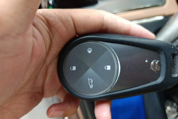 Used Nio ES6 2022 75 kWh Sport Edition Vehicle Key