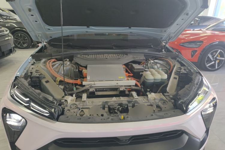 Used Nio ES6 2022 100kWh Performance Version Engine Bay