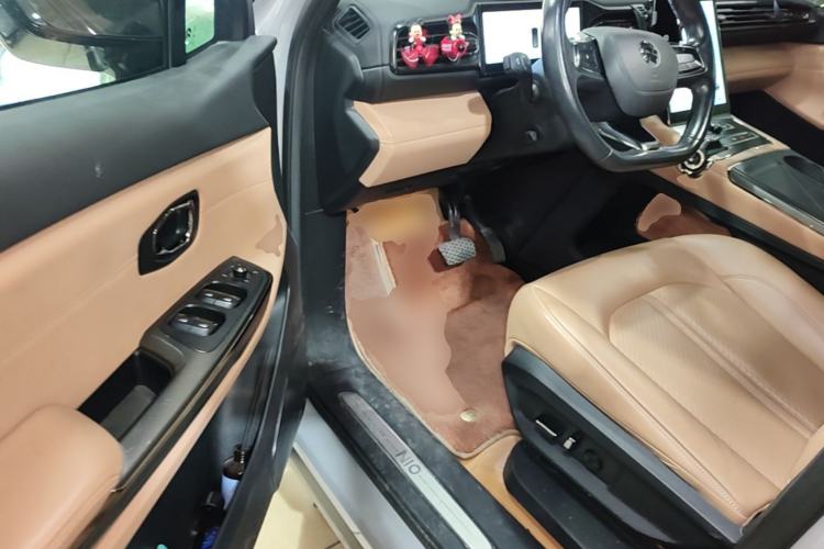 Used Nio ES6 2022 75 kWh Sport Edition Driver Seat