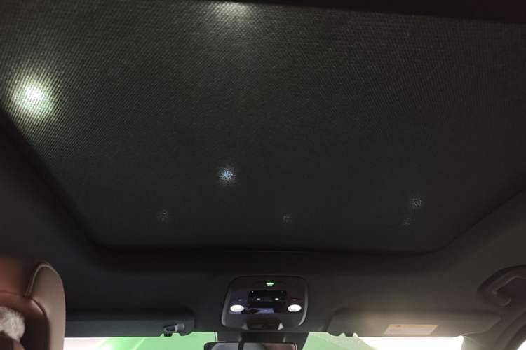 Used Nio ES6 2022 75 kWh Sport Edition Headliner