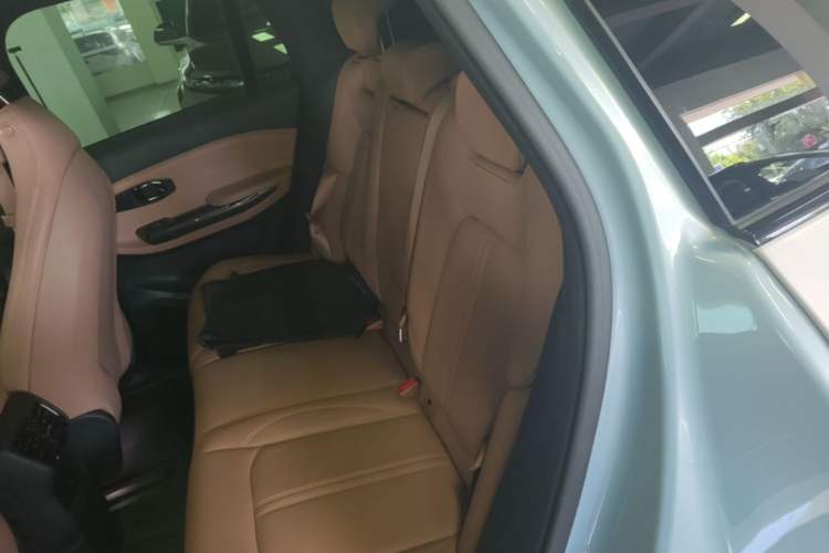Used Nio ES6 2022 100kWh Performance Version Left Rear Seat