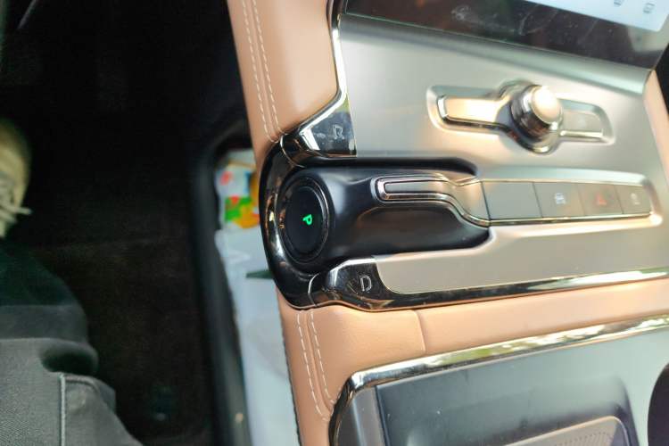 Used Nio ES6 2022 75 kWh Sport Edition Gear Lever