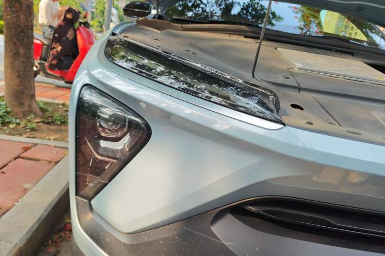 Used Nio ES6 2022 75 kWh Sport Edition Right Front Headlight