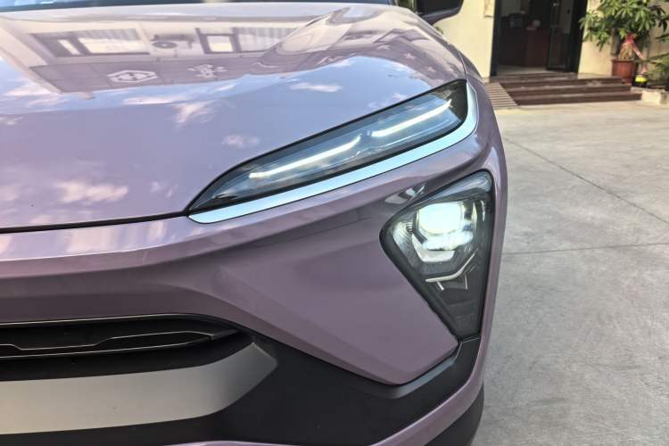 Used Nio ES6 2022 75 kWh Sport Edition Left Front Headlight