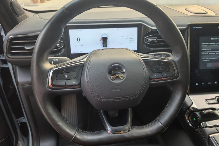 Used Nio ES6 2022 75 kWh Sport Edition Steering Wheel