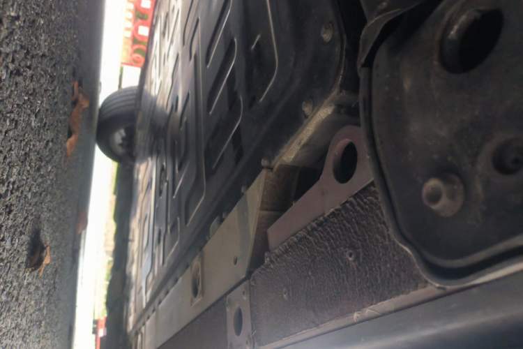 Used Nio ES6 2022 75 kWh Performance Version Chassis Rear Right