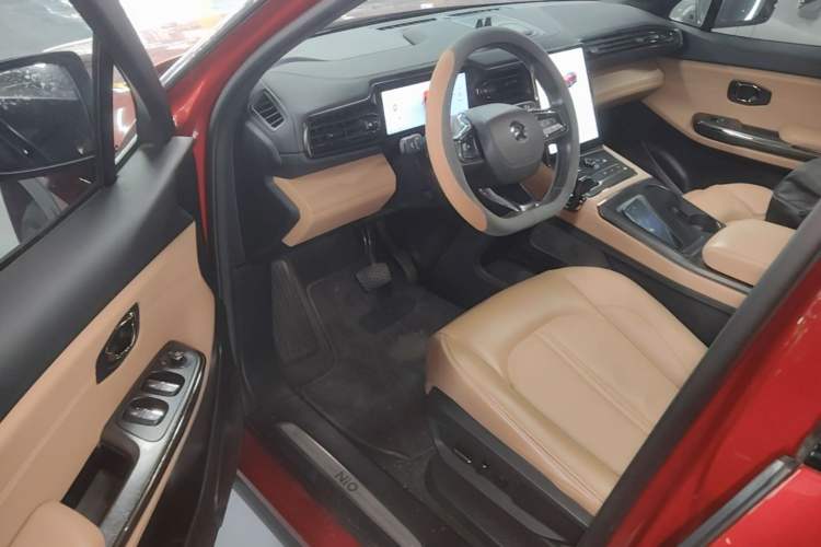 Used Nio ES6 2022 75 kWh Sport Edition Driver Seat