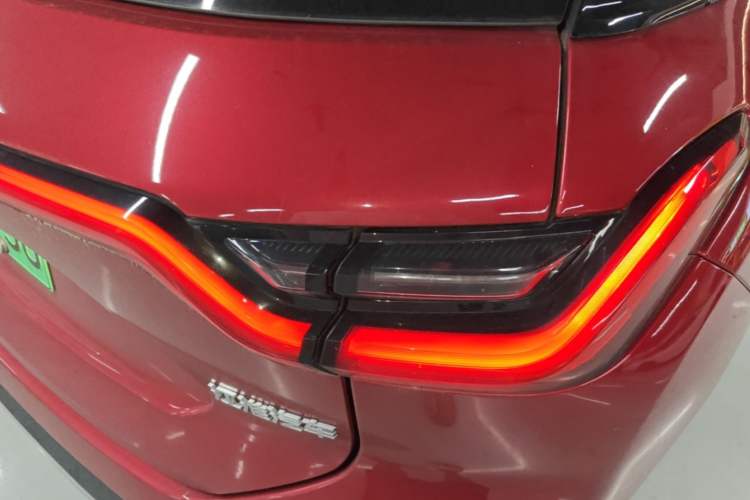 Used Nio ES6 2022 75 kWh Sport Edition Right Rear Taillight