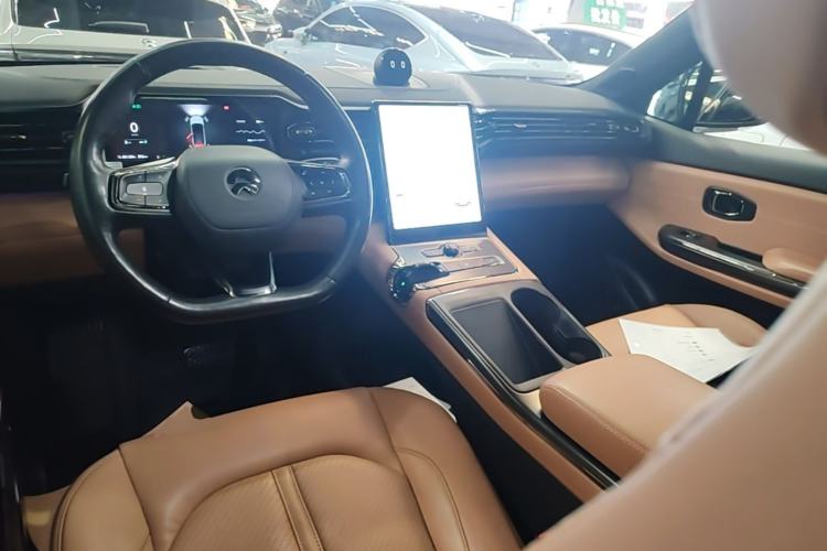 Used Nio ES6 2022 75 kWh Sport Edition Center Console