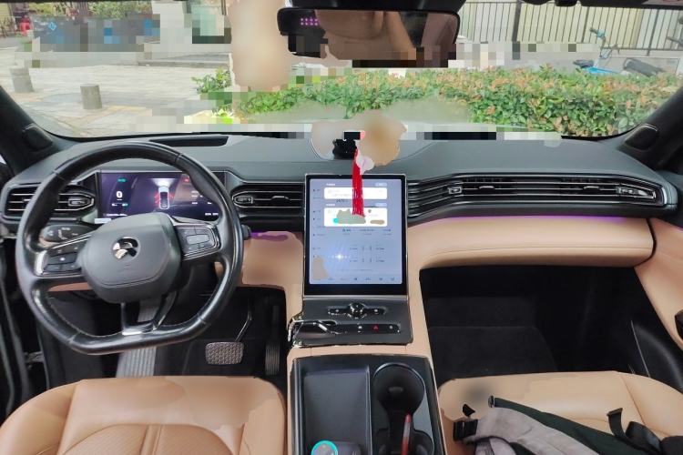 Used Nio ES6 2022 75 kWh Performance Version Center Console
