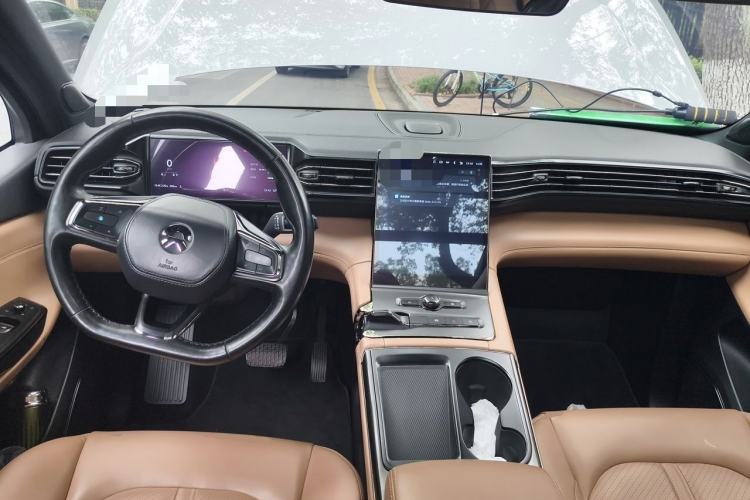 Used Nio ES6 2022 75 kWh Sport Edition Center Console