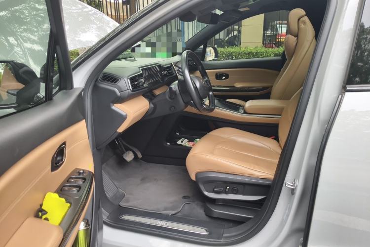 Used Nio ES6 2022 75 kWh Sport Edition Driver Seat