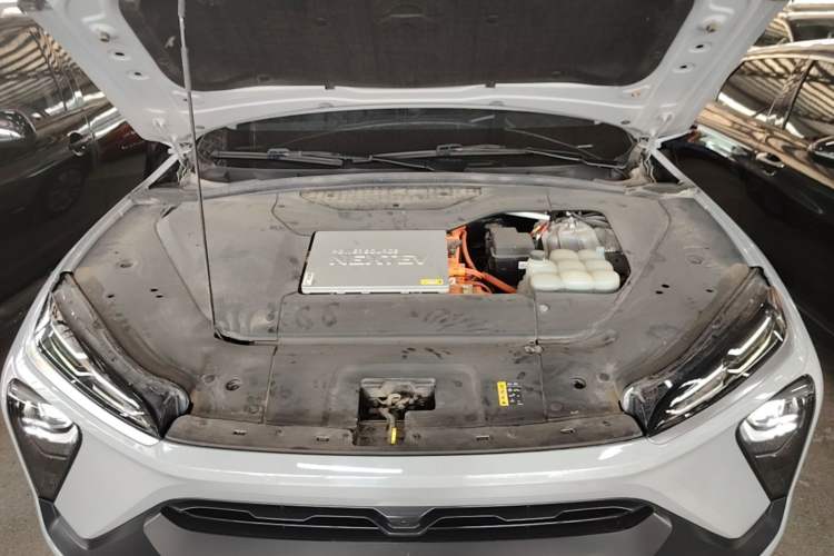 Used Nio ES6 2022 75 kWh Sport Edition Engine Bay