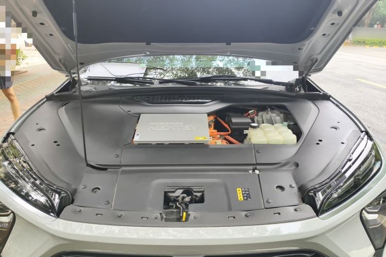 Used Nio ES6 2022 75 kWh Sport Edition Engine Bay