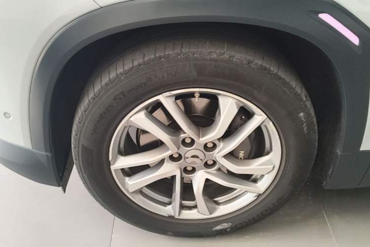 Used Nio ES6 2022 75 kWh Sport Edition Exterior 4