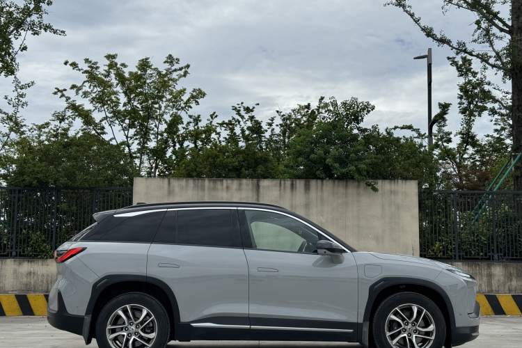 Used Nio ES6 2022 75 kWh Sport Edition Exterior 5