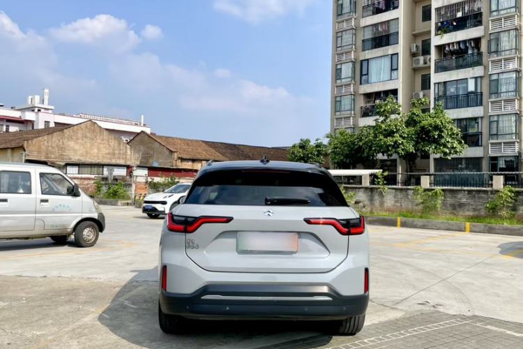 Used Nio ES6 2022 75 kWh Sport Edition Exterior 6