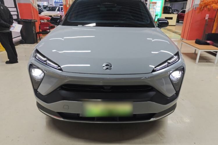 Used Nio ES6 2022 75 kWh Sport Edition Front