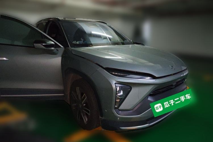 Used Nio ES6 2022 75 kWh Sport Edition Front Right 45 Deg