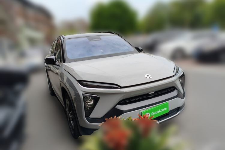 Used Nio ES6 2022 75 kWh Performance Version Front Right 45 Deg