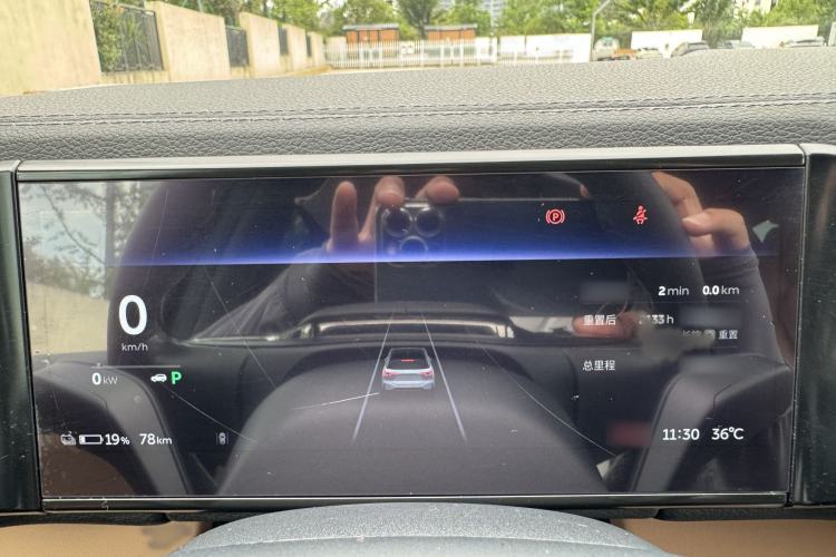 Used Nio ES6 2022 75 kWh Sport Edition Interior 10