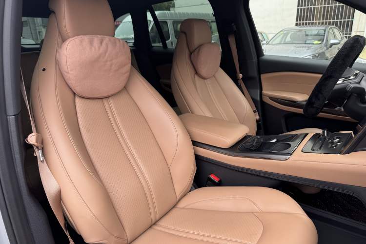 Used Nio ES6 2022 75 kWh Sport Edition Interior 2