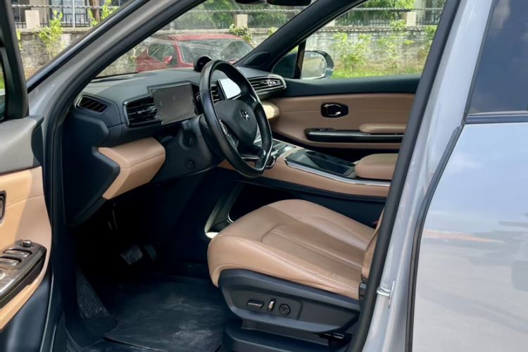 Used Nio ES6 2022 75 kWh Sport Edition Interior 6