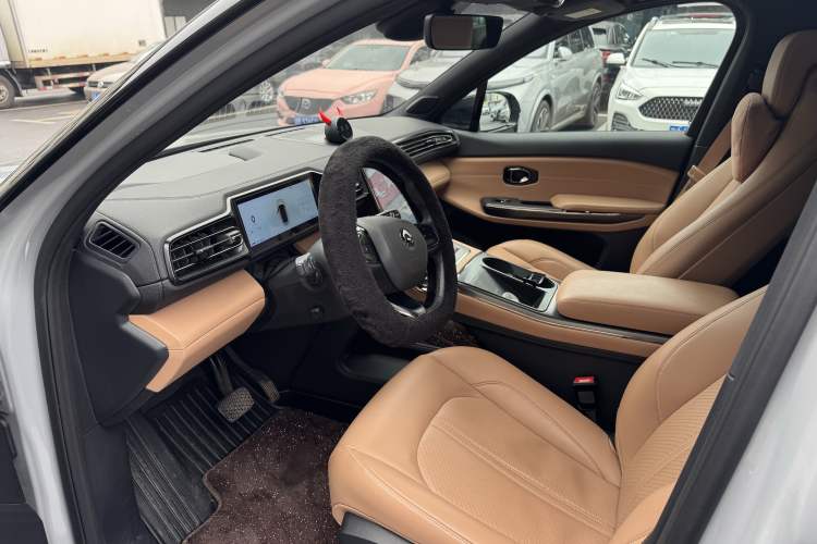 Used Nio ES6 2022 75 kWh Sport Edition Interior 6
