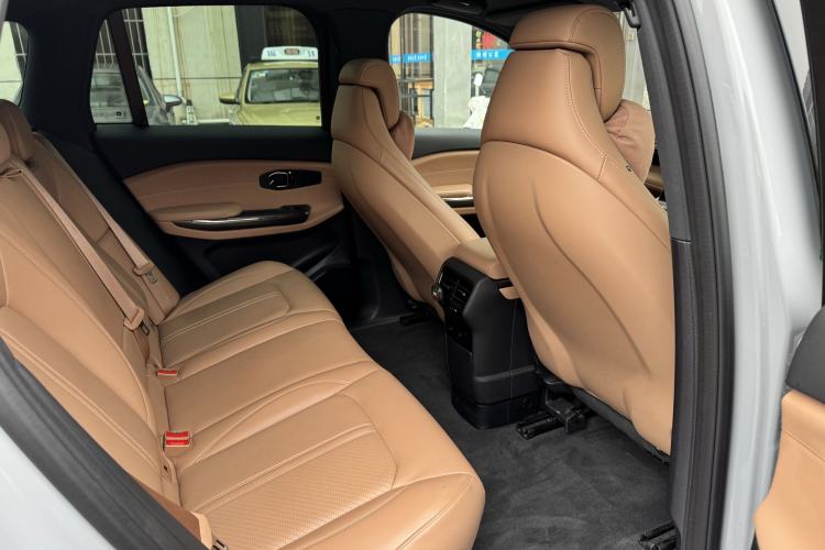 Used Nio ES6 2022 75 kWh Sport Edition Interior 7
