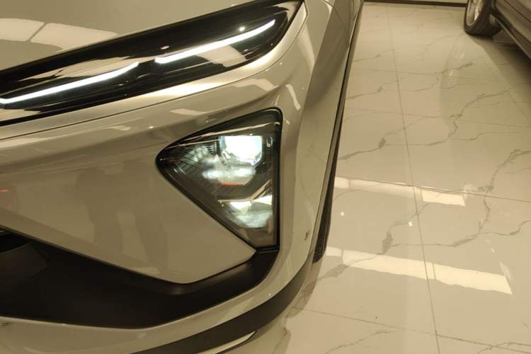 Used Nio ES6 2022 100kWh Sport Edition Left Front Headlight