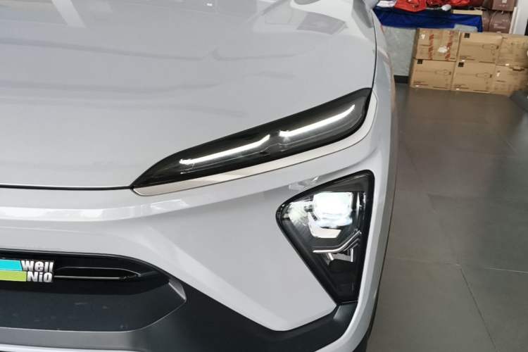 Used Nio ES6 2022 75 kWh Sport Edition Left Front Headlight