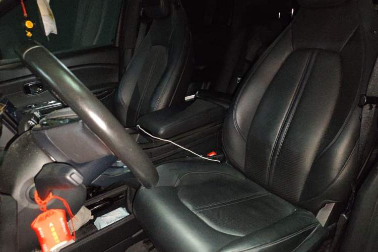 Used Nio ES6 2022 75 kWh Sport Edition Left Front Seat