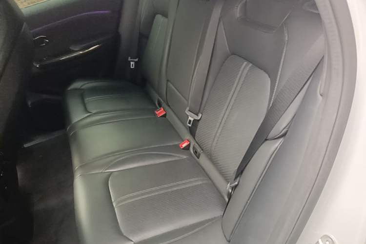 Used Nio ES6 2022 100kWh Sport Edition Left Rear Seat