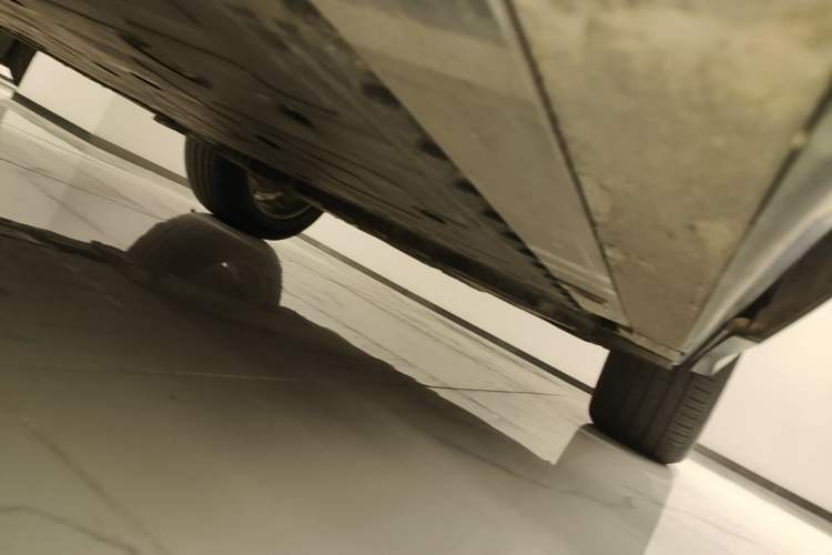 Used Nio ES6 2022 100kWh Sport Edition Left Side Sill