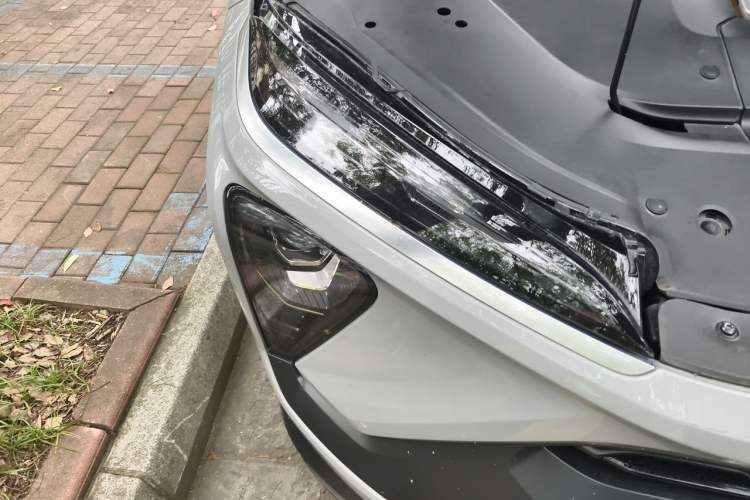 Used Nio ES6 2022 75 kWh Sport Edition Right Front Headlight