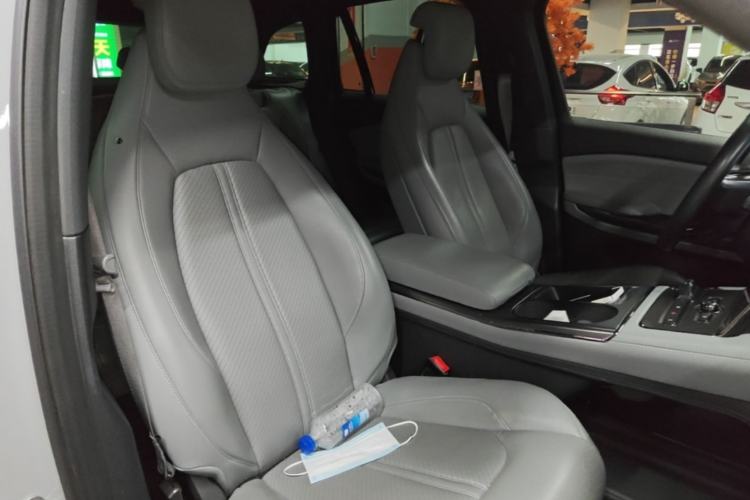 Used Nio ES6 2022 75 kWh Sport Edition Right Front Seat