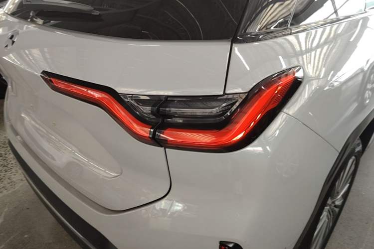 Used Nio ES6 2022 75 kWh Sport Edition Right Rear Taillight