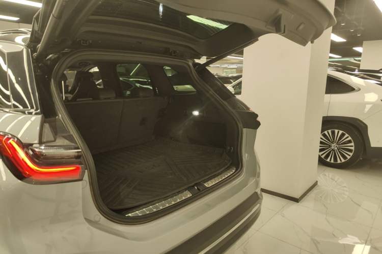 Used Nio ES6 2022 100kWh Sport Edition Trunk