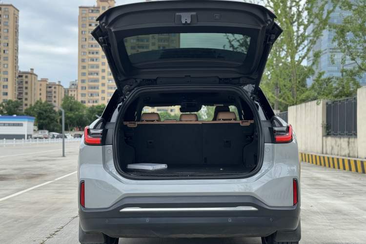 Used Nio ES6 2022 75 kWh Sport Edition Trunk